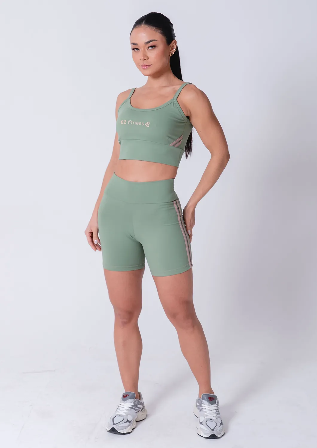 Bermuda Basic Listra